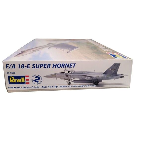 Revell Model NEW in Box F/A 18-E SUPER HORNET Airplane - Picture 6 of 11